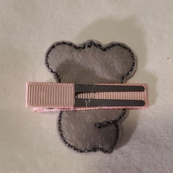 NEW KOALA FELT HAIR CLIPPY - Picture 2 of 2